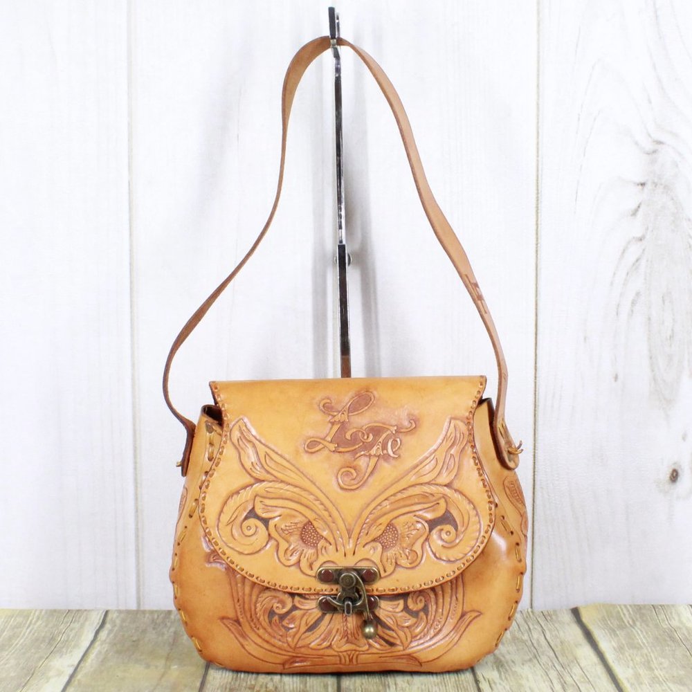 Vintage Brown Leather Hand-Carved Stitched Detail Shoulder Bag - Picture 1 of 12